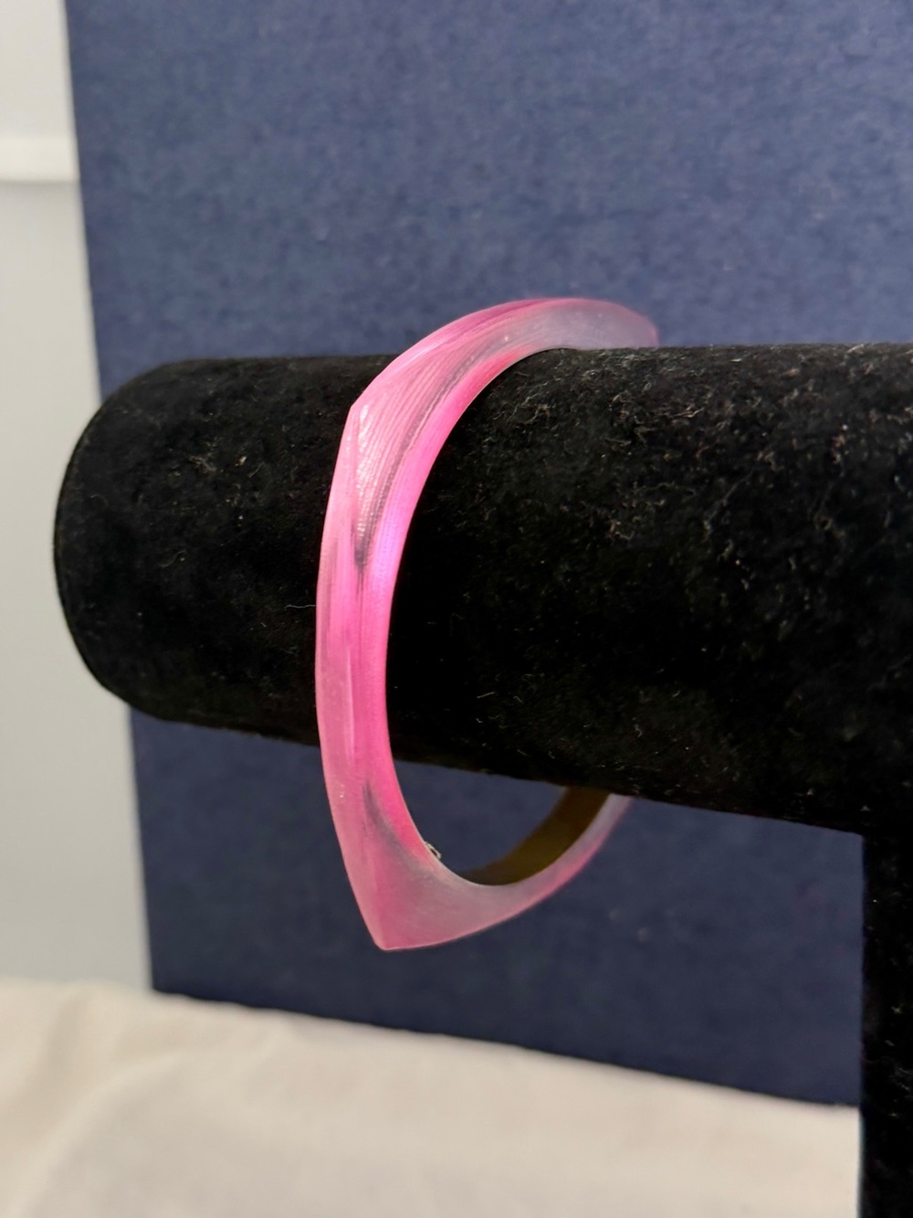 ALEXIS BITTAR Bright Pink Beveled Edge Square Lucite Bangle Bracelet